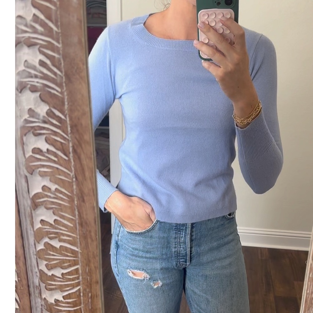 J. Crew Periwinkle Cashmere Sweater, size XS, pristine condition